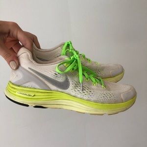 Nike Womens LunarGlide4
